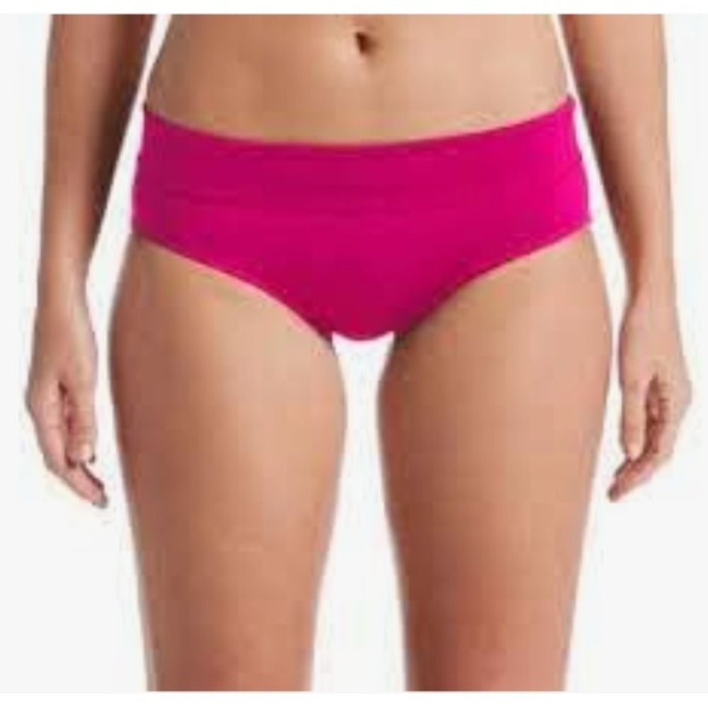 Nike Women's Size S -Solid Full Brief Swimsuit Bottoms  $48 3D18